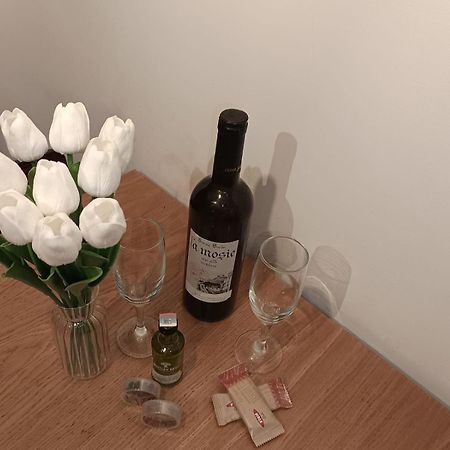 Apartament Regim Hotelier Elis ブラショフ エクステリア 写真