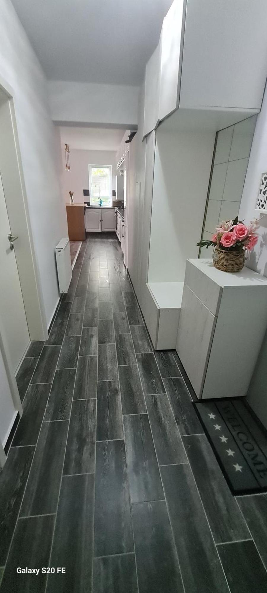 Apartament Regim Hotelier Elis ブラショフ エクステリア 写真