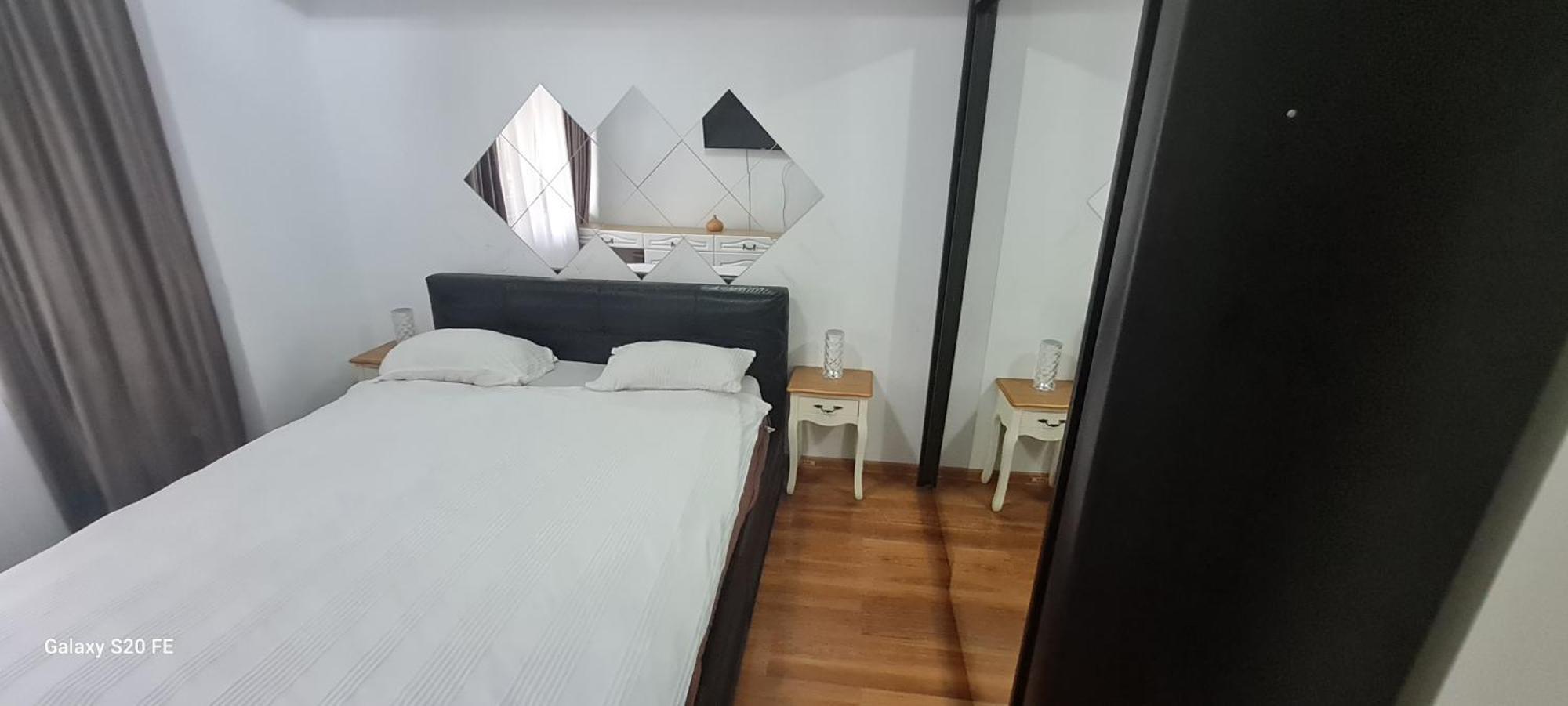 Apartament Regim Hotelier Elis ブラショフ エクステリア 写真